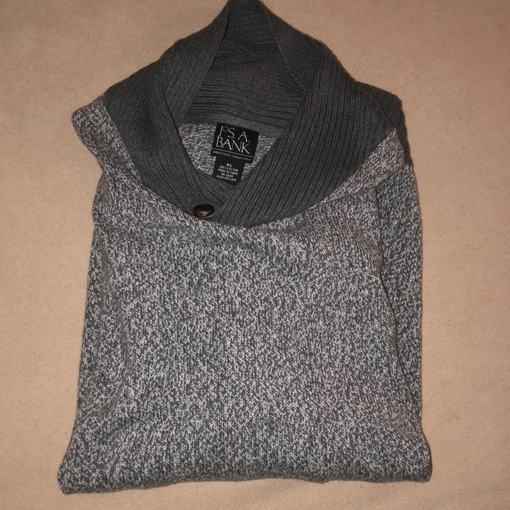 Jos A. Bank Sweater. Size XL